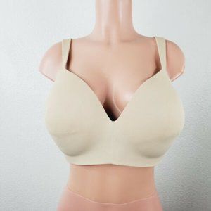 Cacique Womens Lightweight Underwire Padded Bra